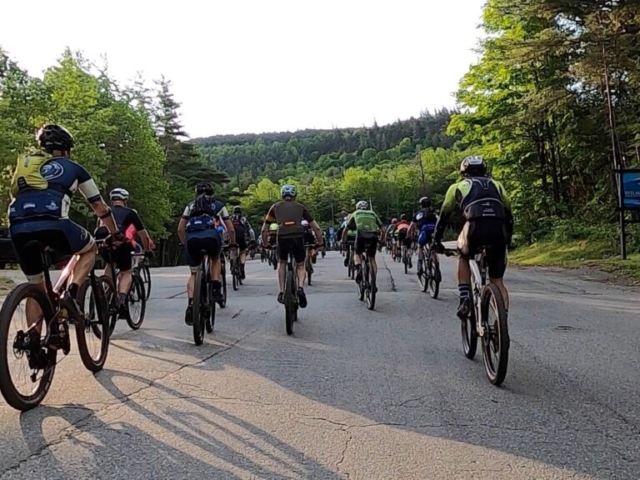 #2 - Wilmington Whiteface MTB 2022 - Race - Climb out of Wilmington Whiteface Resort