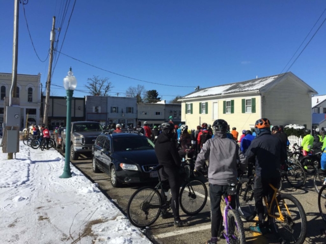 2017 Road Apple Roubaix Start