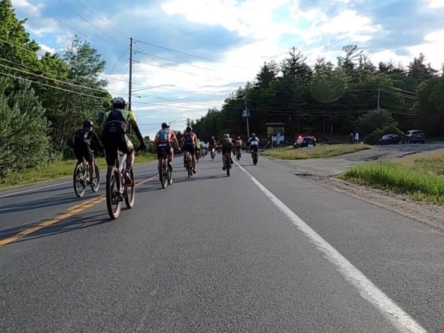 #3 - Wilmington Whiteface MTB 2022 - Race - Descent on Rt. 86