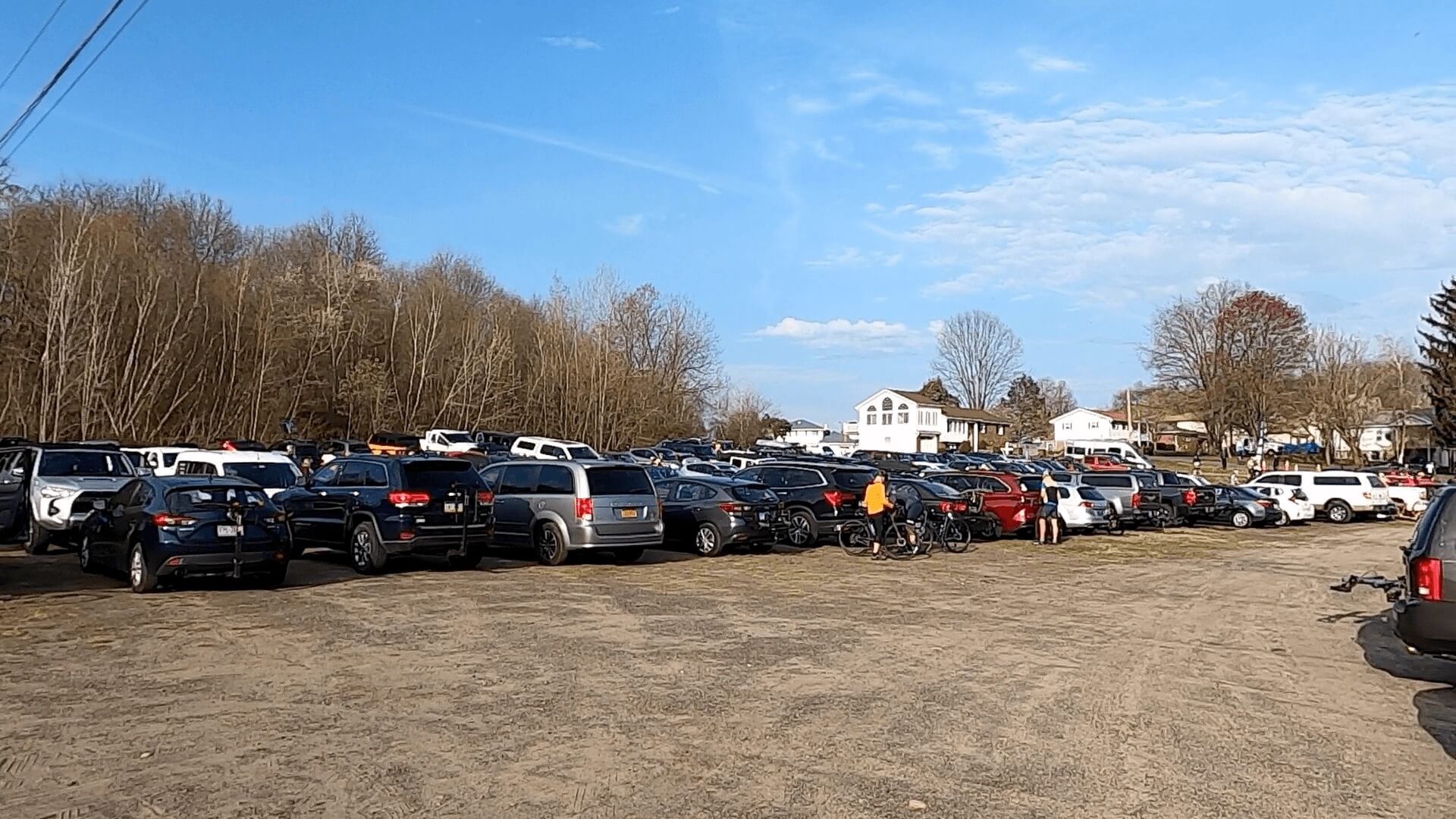 Lu Lacka Wyco Hundo - 2022 - Fire Hall Parking Area